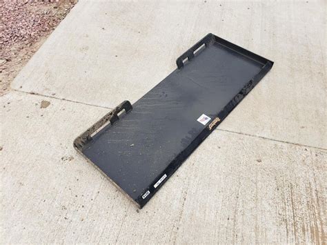 tomahawk quick tach mount plate fits universal skid steer dmh-3014|tomahawk attachments.